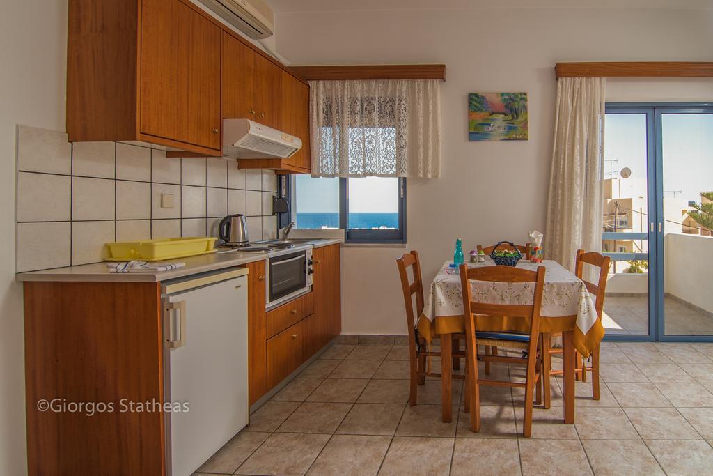 Roula Apartments Paleokhóra Eksteriør bilde